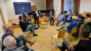 Podiumsdiskussion "Spielen wir am Publikum vorbei?"